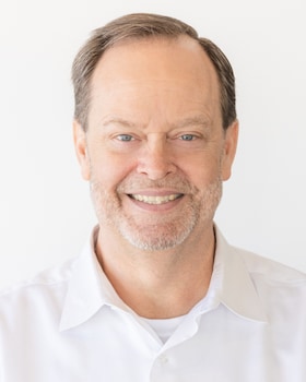 Staff member John Hanson from ID_569b7e