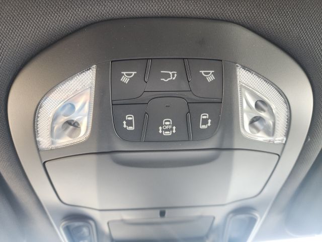2026 Chrysler Pacifica Limited - Photo 11