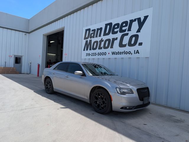 2017 Chrysler 300 S AWD's photo