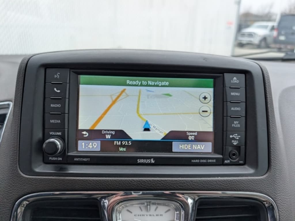 Used 2013 Chrysler Town & Country Limited Minivan/Van