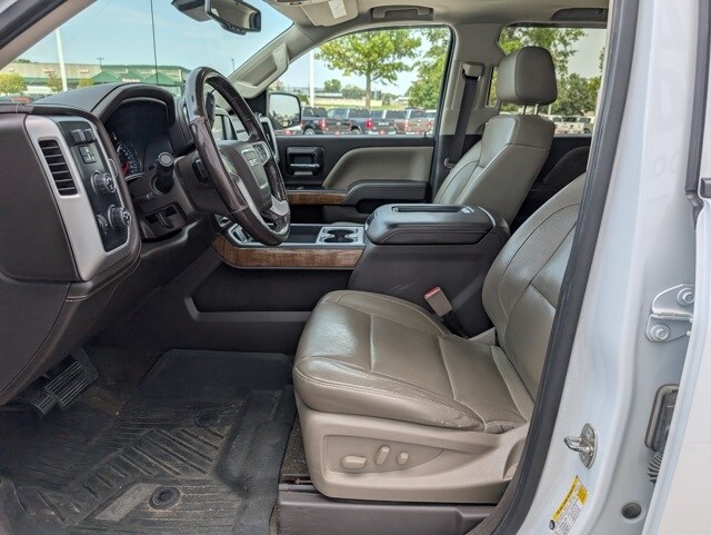 2018 Gmc Sierra 1500 SLT photo 2