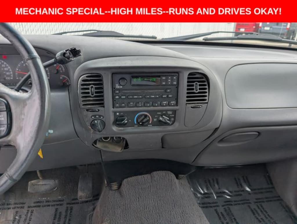 Used 2001 Ford F-150 XLT Truck