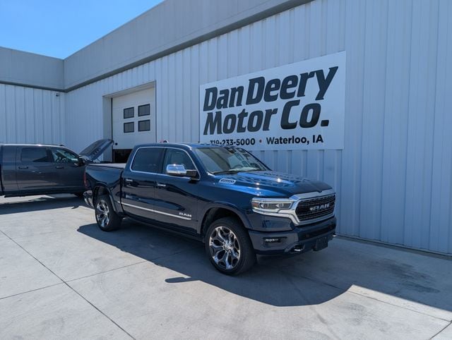 2022 RAM 1500 Limited 4x4 Crew Cab 5'7's photo