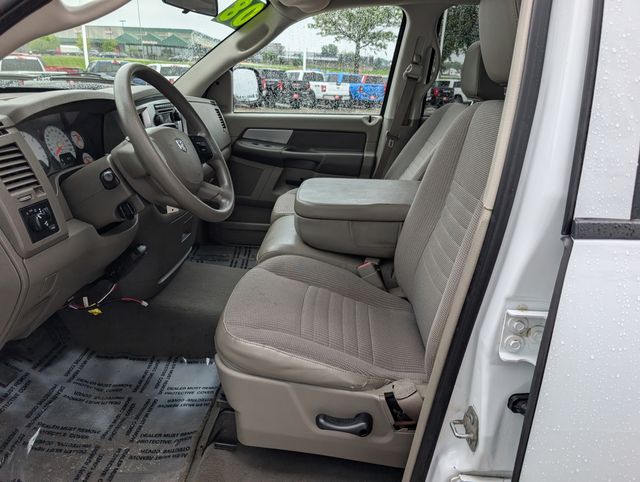 Used 2008 Dodge Ram 1500 Pickup SLT with VIN 1D7HU18N48S512783 for sale in Waterloo, IA