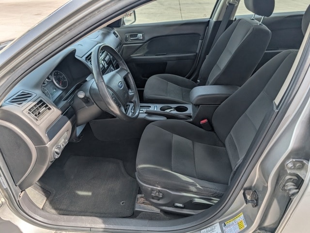 Used 2008 Ford Fusion SEL with VIN 3FAHP08178R183877 for sale in Waterloo, IA