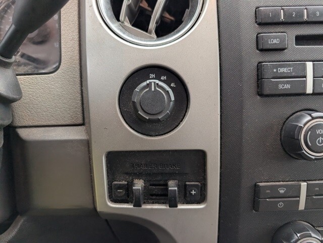 2010 Ford F-150 XLT photo 4