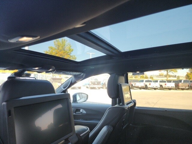 2026 Chrysler Pacifica Limited photo 4