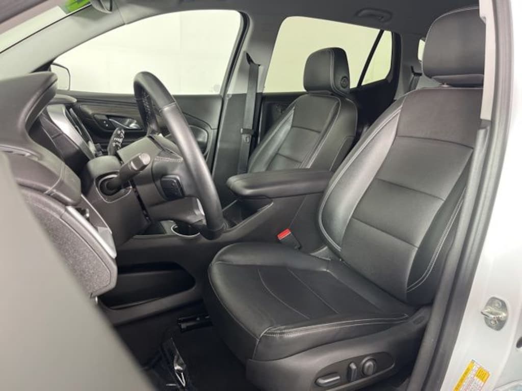 Used 2023 GMC Terrain SLT SUV