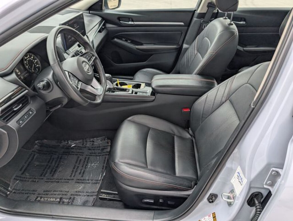 Used 2025 Nissan Altima 2.5 SR Sedan