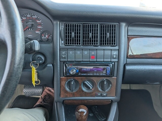 1994 Audi Cabriolet Base photo 3