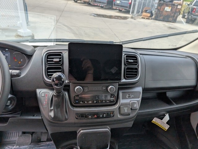 2025 Ram ProMaster 3500 Cargo Van photo 3