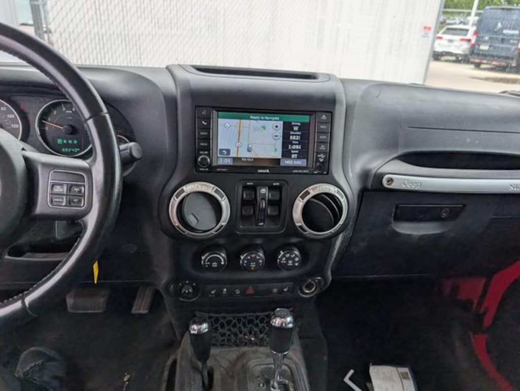 Used 2017 Jeep Wrangler Unlimited Sahara SUV