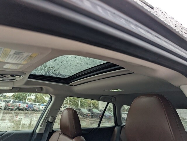 2020 Subaru Outback Touring XT photo 3