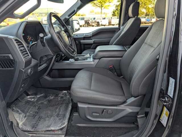 2019 Ford F-150 XLT photo 2