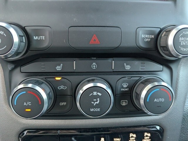 2022 Ram 1500 Rebel photo 4
