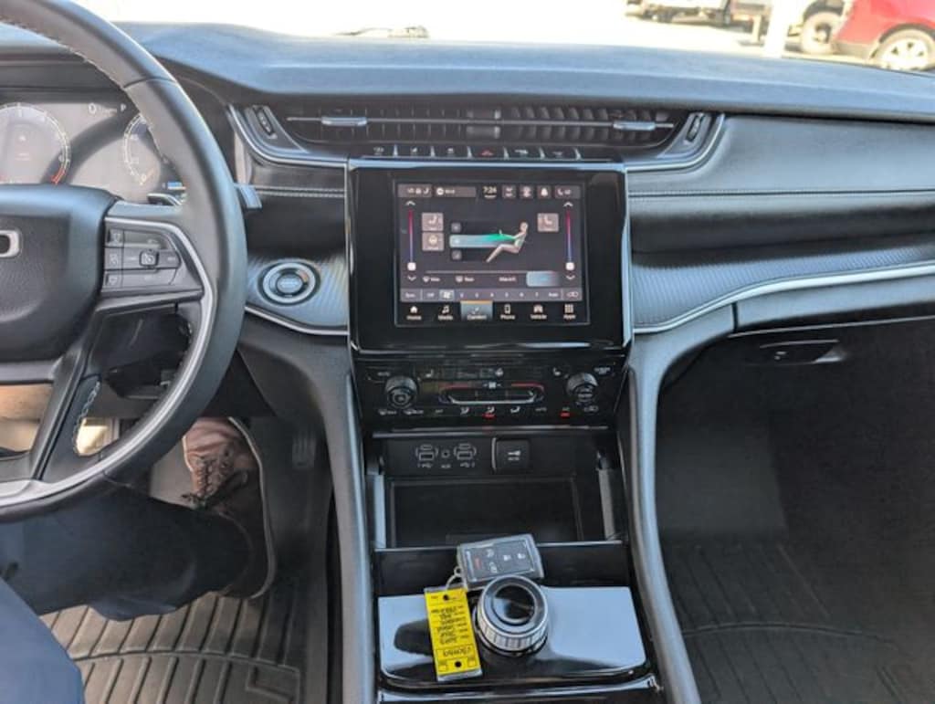 Used 2023 Jeep Grand Cherokee Altitude X SUV