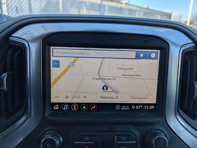 2020 Chevrolet Silverado 1500 LTZ photo 3