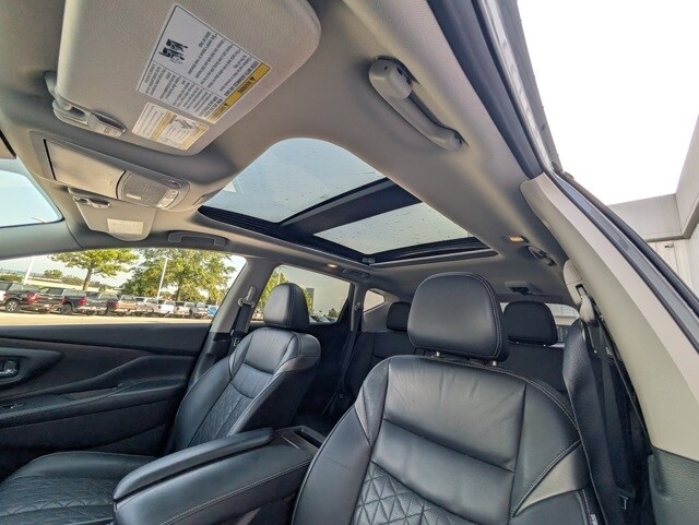2020 Nissan Murano Platinum photo 3