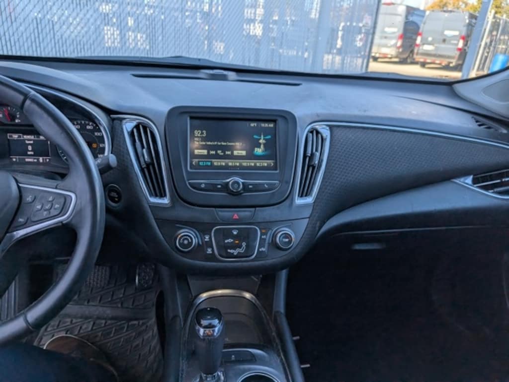 Certified 2017 Chevrolet Malibu LT Sedan