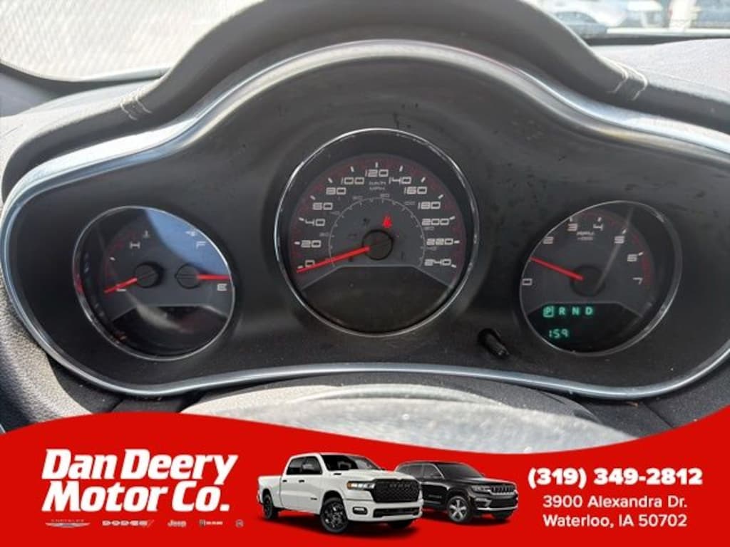 Used 2013 Dodge Avenger SE Sedan