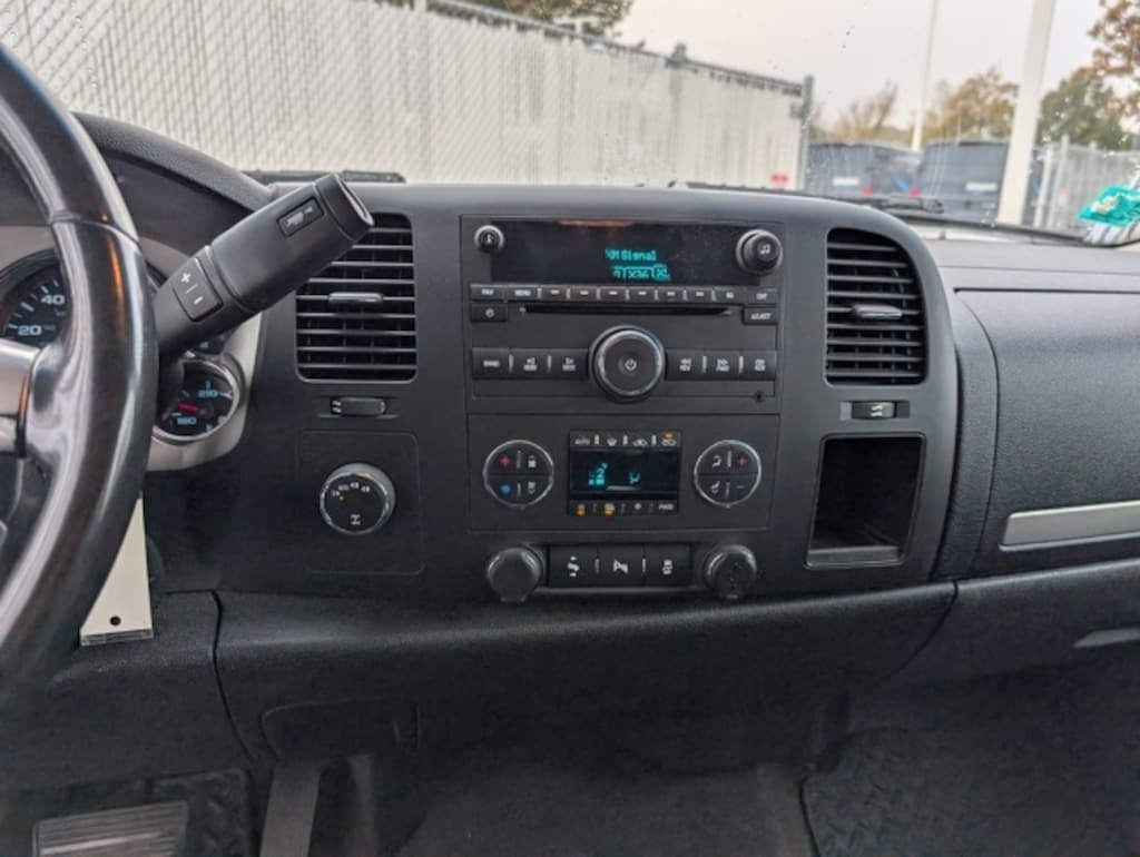 Used 2013 Chevrolet Silverado 1500 LT Truck