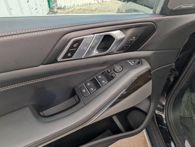 2024 BMW X5 11