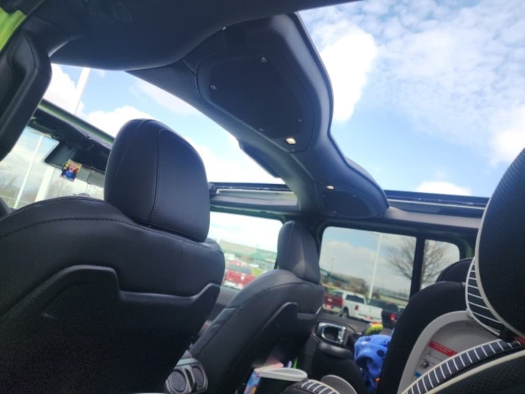 New 2025 Jeep Wrangler Rubicon Sport Utility