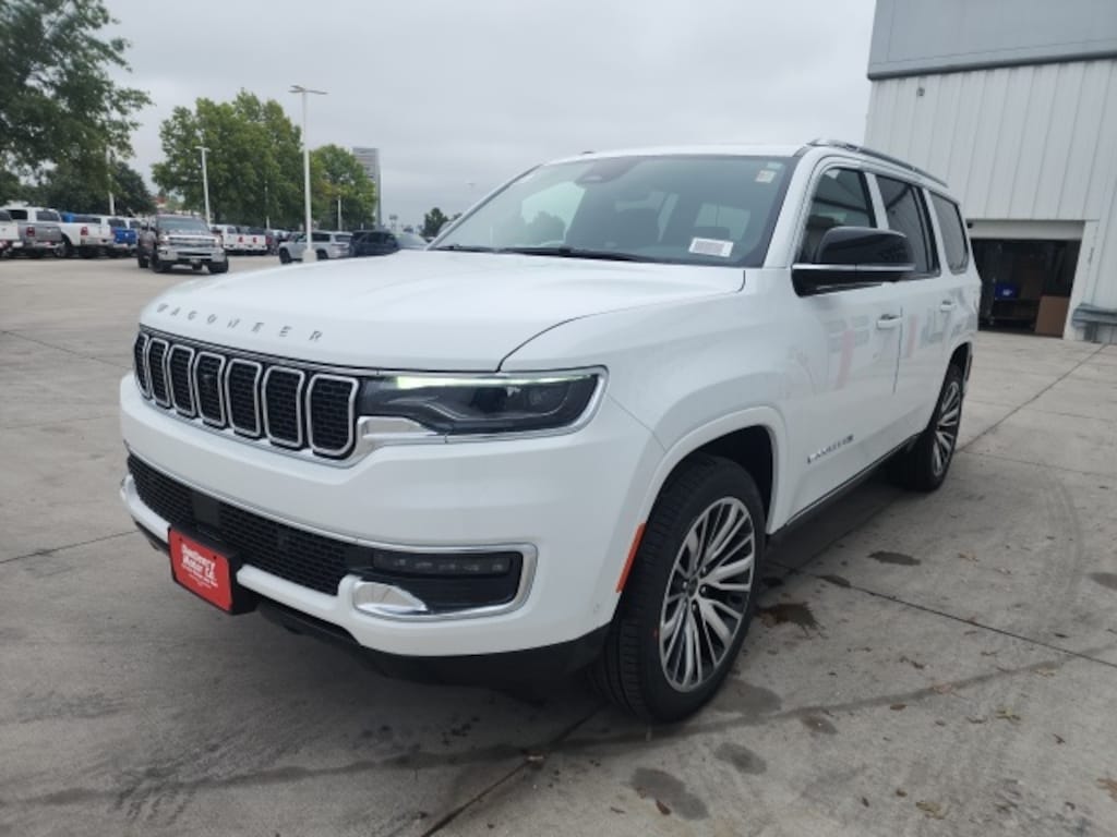 New 2025 Jeep Wagoneer Series II Sport Utility