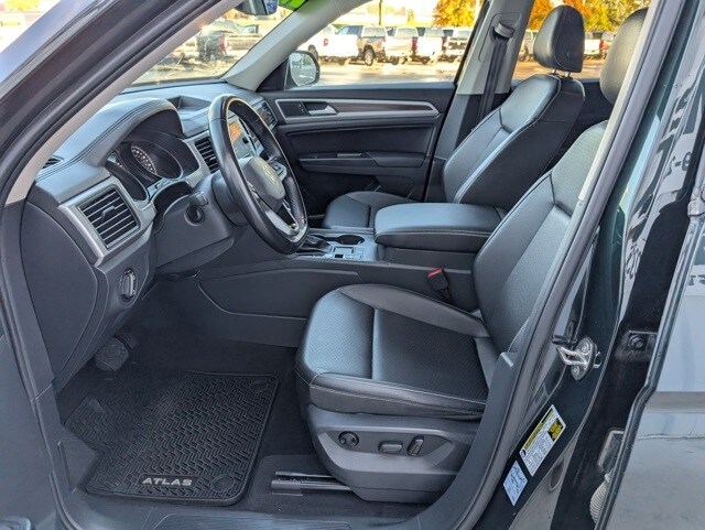 2021 Volkswagen Atlas V6 SE Technology photo 2