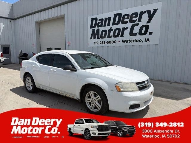 2013 Dodge Avenger SE's photo