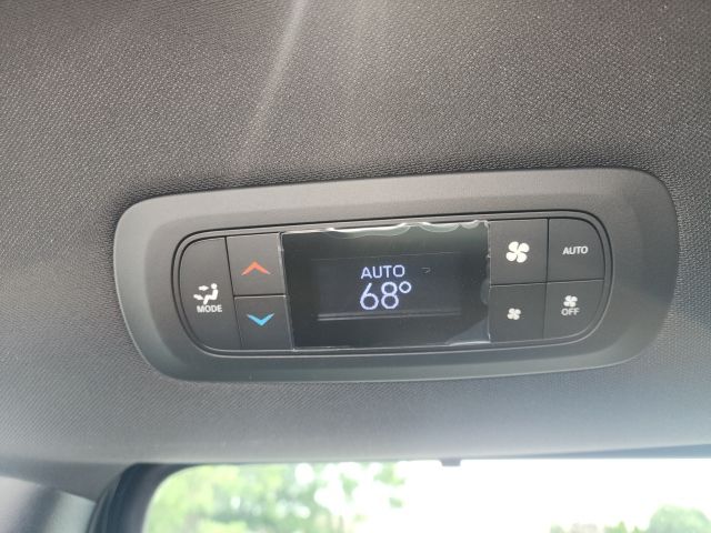 2026 Chrysler Pacifica Select - Photo 20