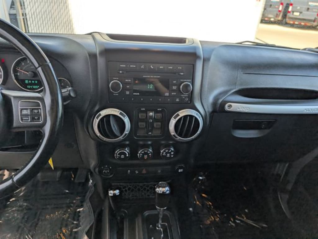Used 2015 Jeep Wrangler Unlimited Sahara SUV