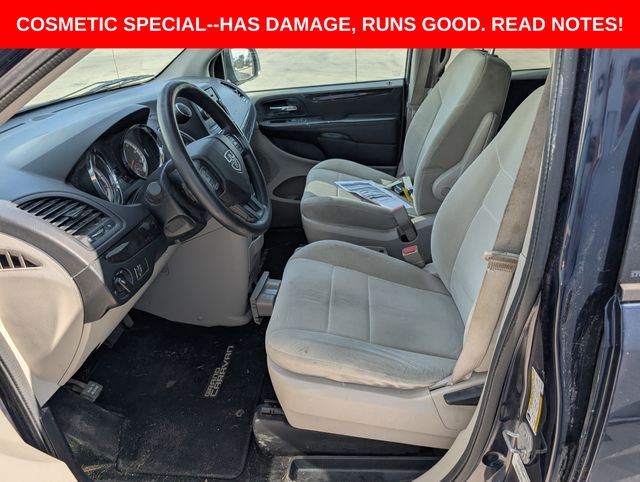 Used 2013 Dodge Grand Caravan SE with VIN 2C4RDGBG5DR673747 for sale in Waterloo, IA