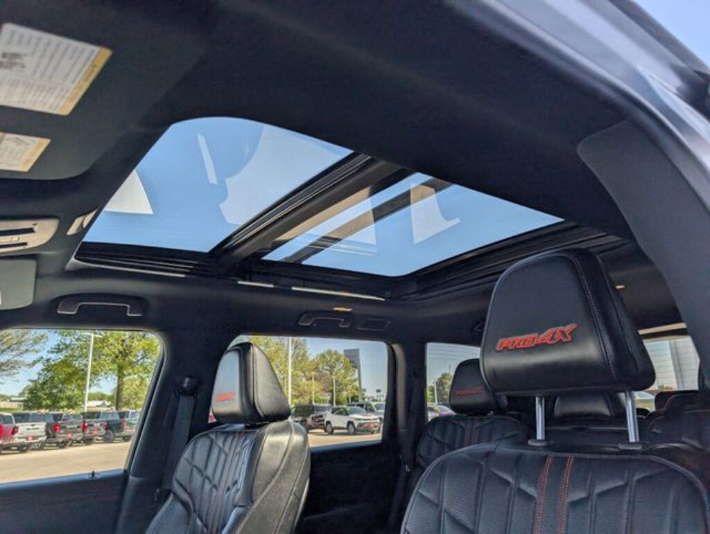 Used 2025 Nissan Armada PRO-4X SUV