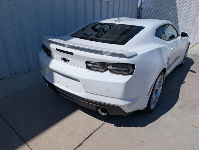 2023 Chevrolet Camaro 19