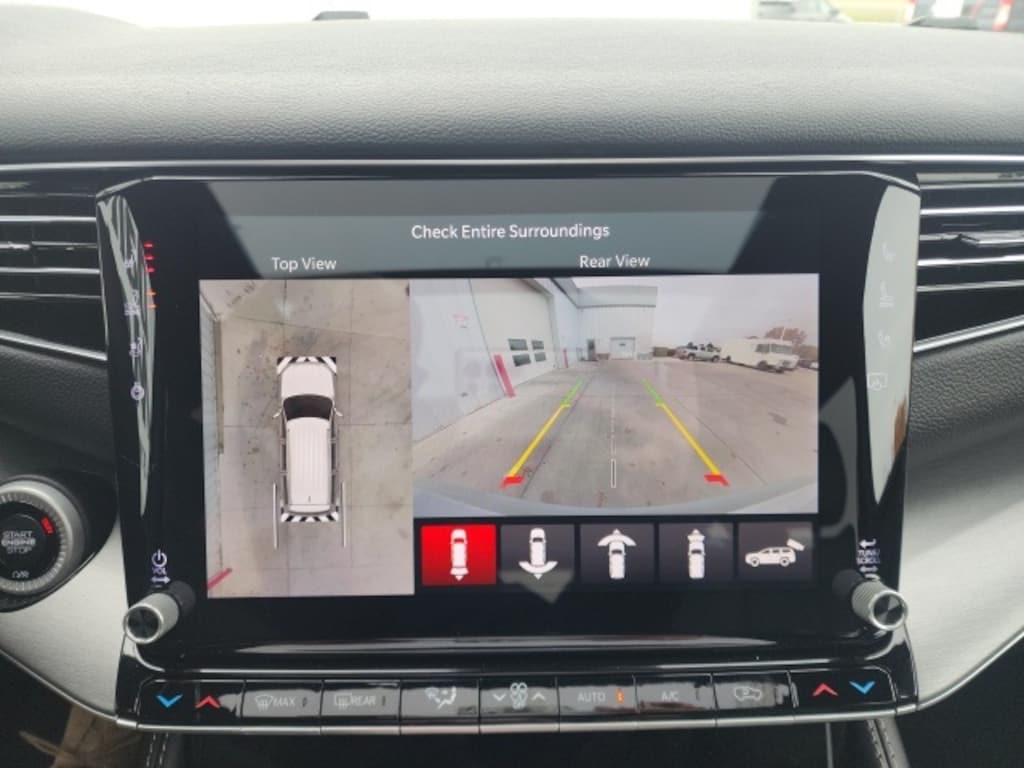 New 2025 Jeep Wagoneer Series II Sport Utility