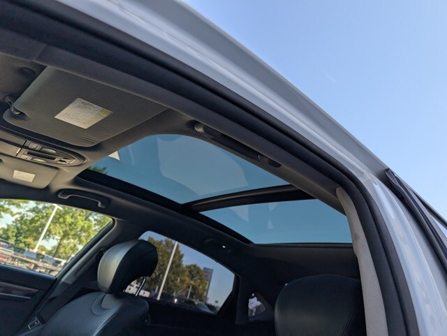 2015 Hyundai Genesis 3.8 photo 2