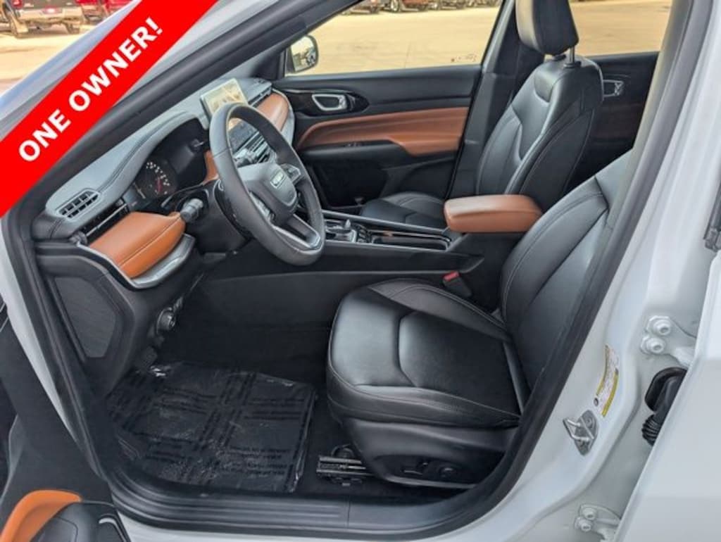 Used 2025 Jeep Compass Limited SUV