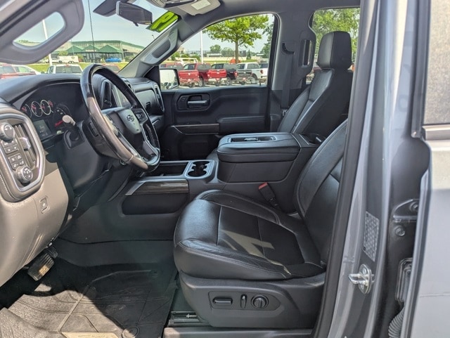 Certified 2019 Chevrolet Silverado 1500 LT Trail Boss with VIN 3GCPYFED8KG147168 for sale in Waterloo, IA