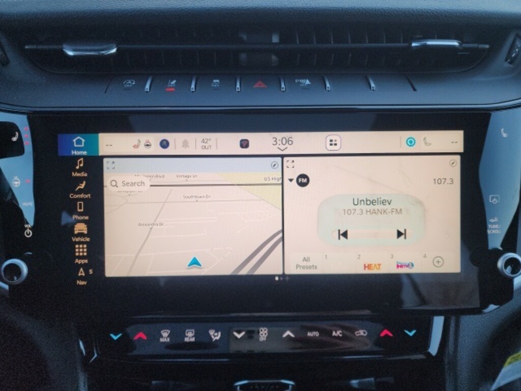 New 2026 Jeep Grand Cherokee Laredo Sport Utility