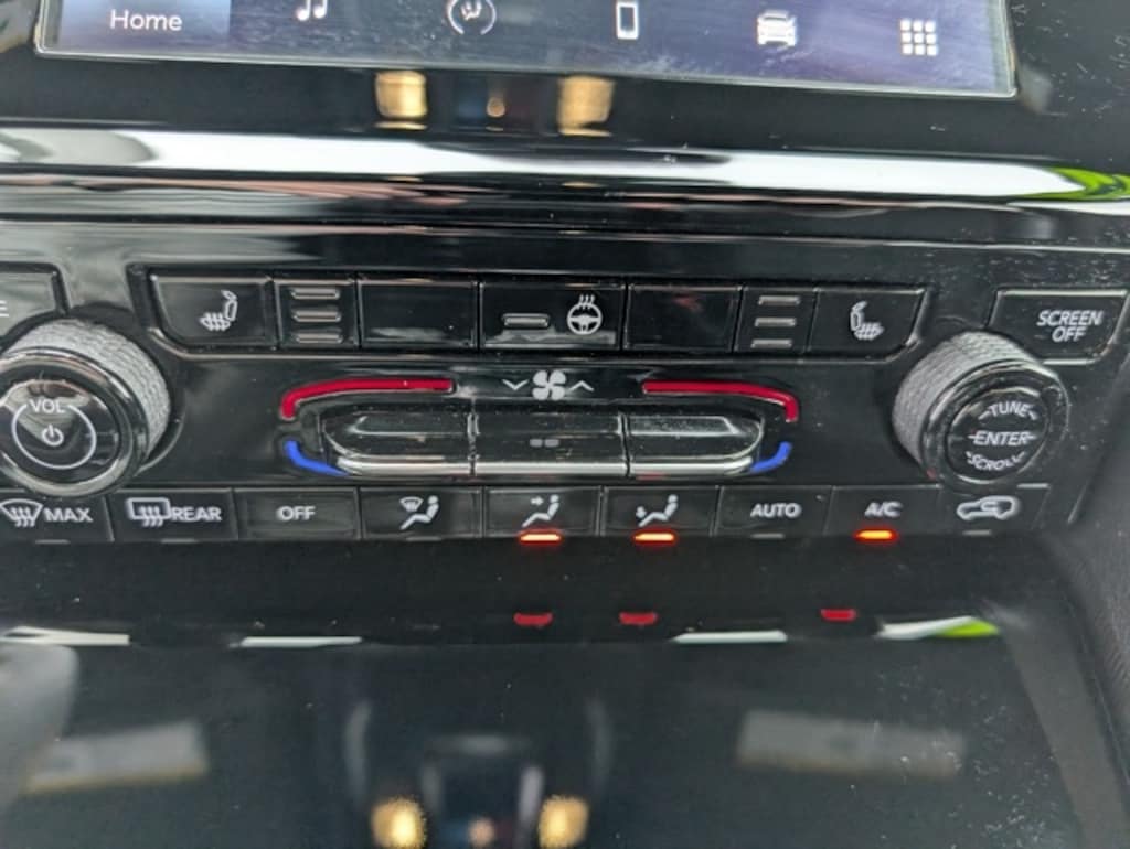 Used 2024 Jeep Grand Cherokee Altitude X SUV