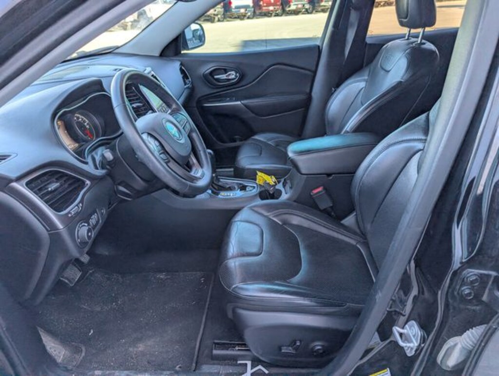 Used 2019 Jeep Cherokee Limited SUV