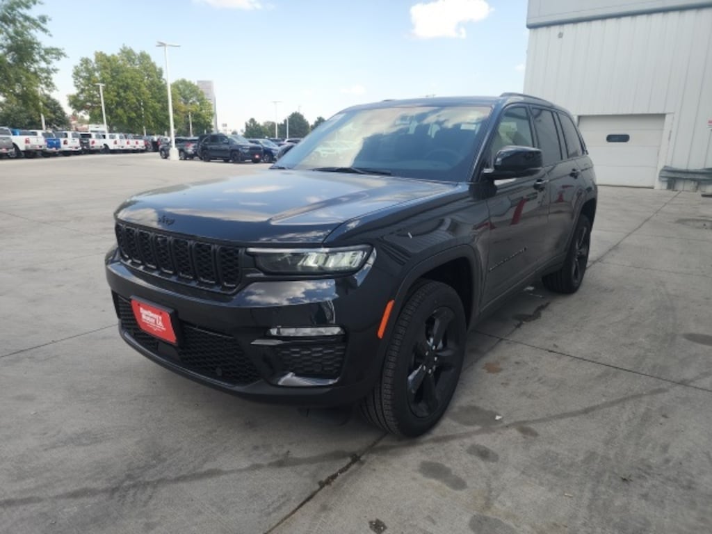 New 2025 Jeep Grand Cherokee Limited Sport Utility