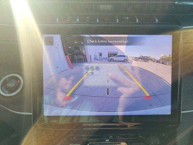 2025 Jeep Grand Cherokee Limited photo 2