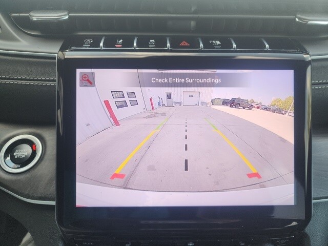 2025 Jeep Grand Cherokee Limited photo 2