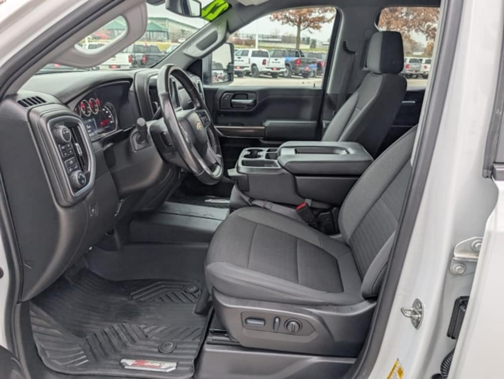 Used 2022 Chevrolet Silverado 1500 LTD LT Truck