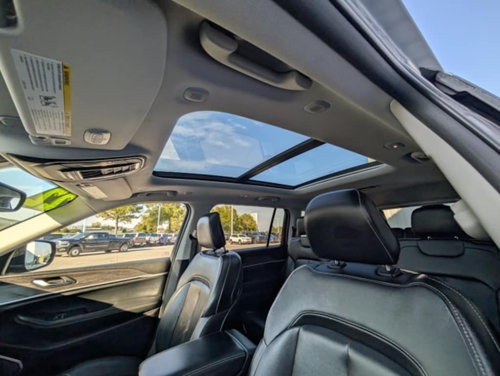 Used 2022 Jeep Grand Cherokee L Limited SUV