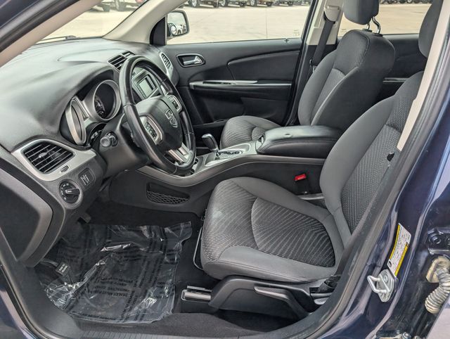 Used 2018 Dodge Journey SE with VIN 3C4PDCAB6JT506246 for sale in Waterloo, IA