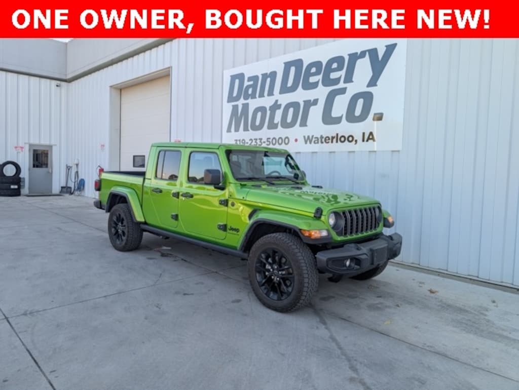 Used 2025 Jeep Gladiator Nighthawk Truck