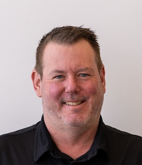 Staff member Mike Elenz from ID_1b6007a2ddaf